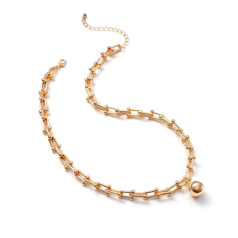 Horseshoe Chain Necklace