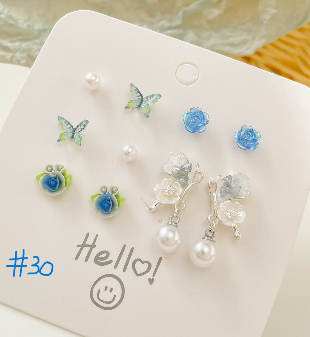 Dainty Studs Earrings