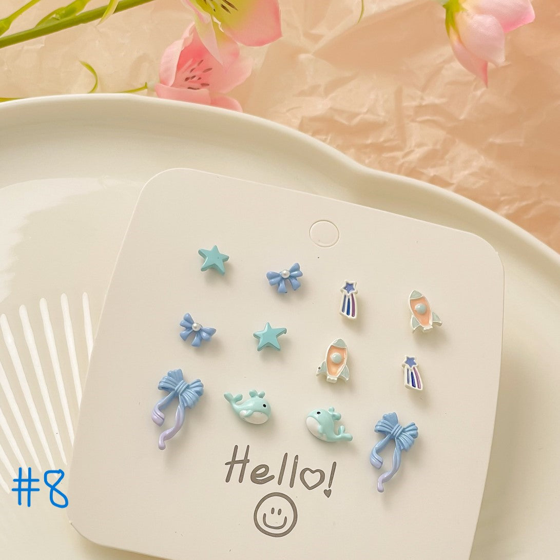 Dainty Studs Earrings