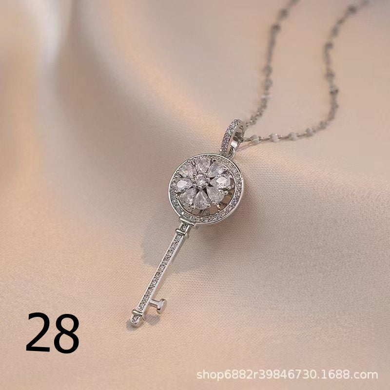 18K Gold Plated Shiny Spinner Necklaces -Blind bag