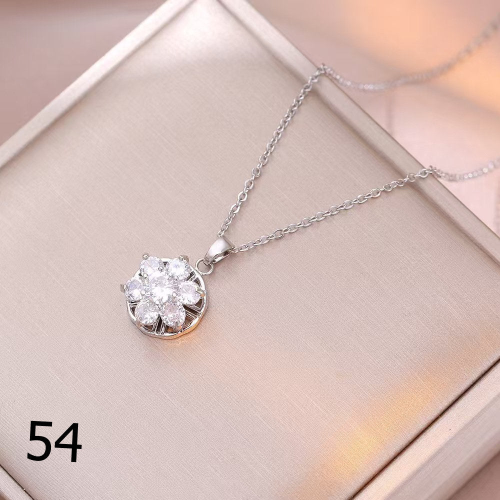 18K Gold Plated Shiny Spinner Necklaces -Blind bag