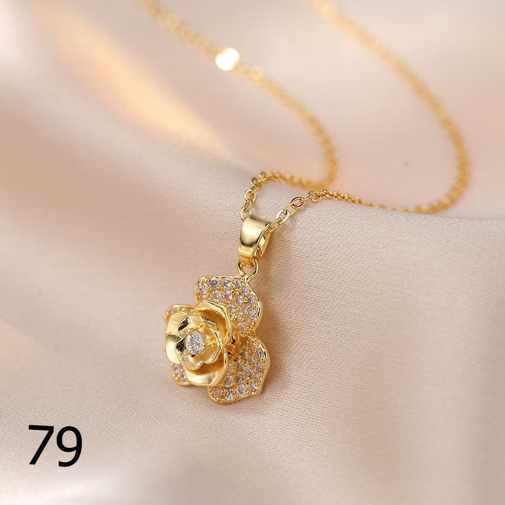 18K Gold Plated Shiny Spinner Necklaces -Blind bag