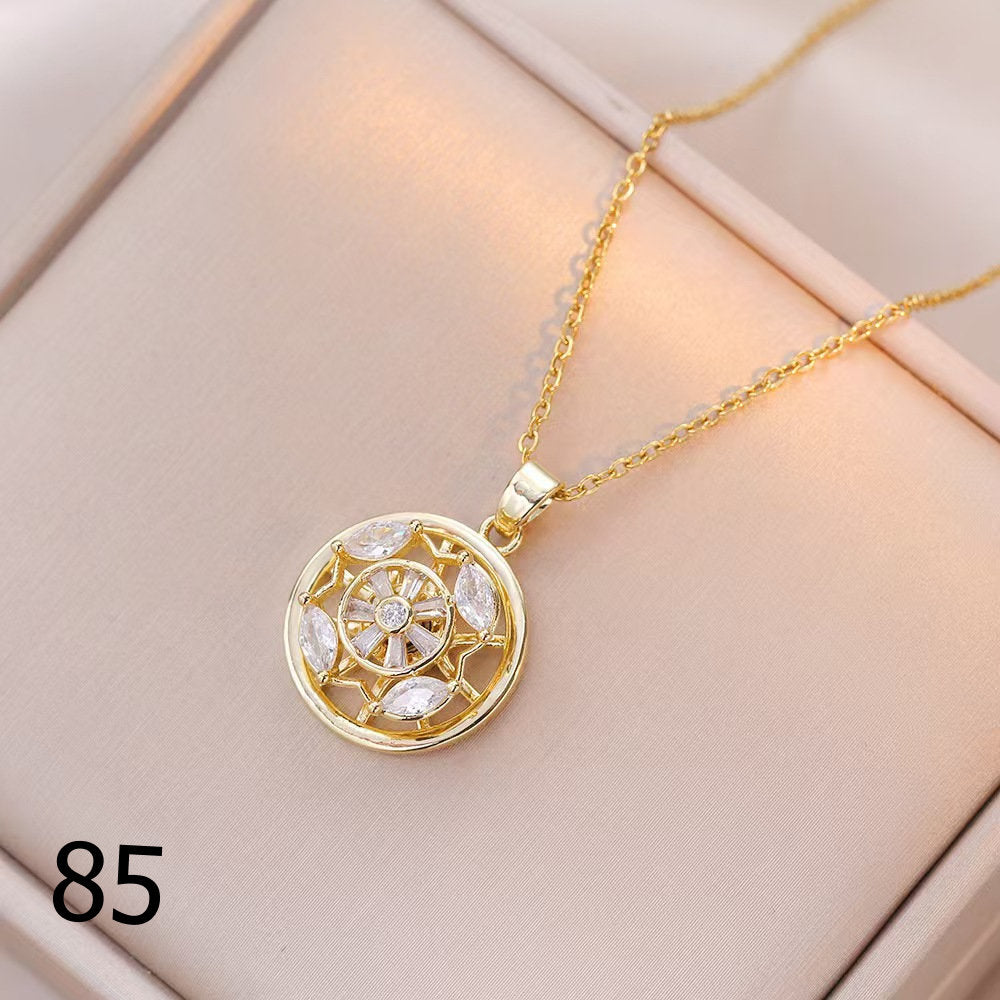 18K Gold Plated Shiny Spinner Necklaces -Blind bag