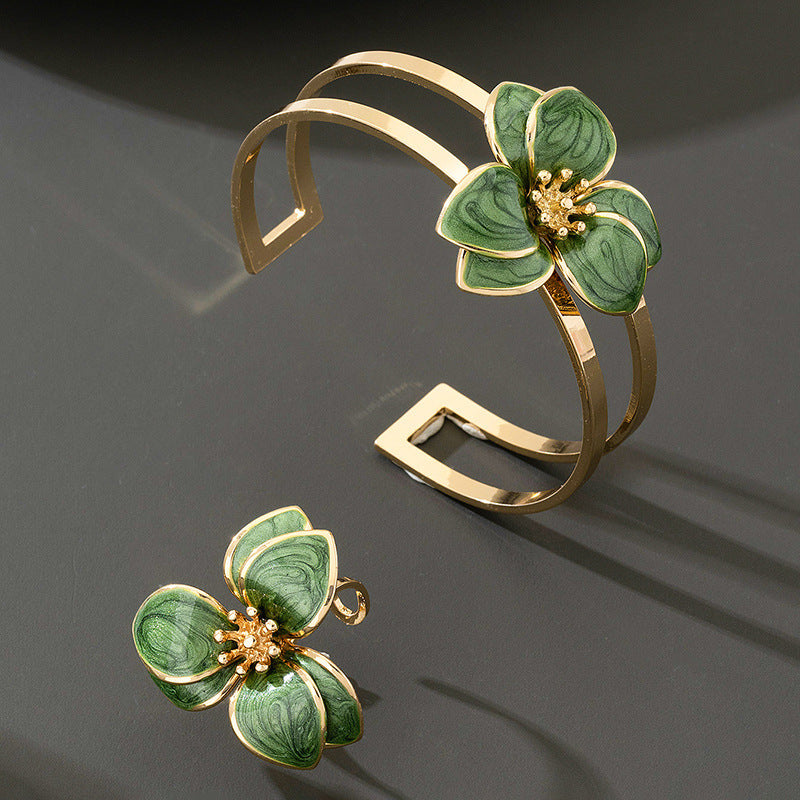 Flower Charm Pendant,  Floral Stylish Jewellery for Women