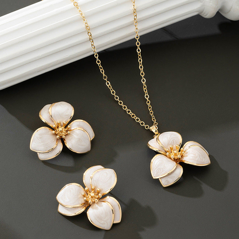 Flower Charm Pendant,  Floral Stylish Jewellery for Women